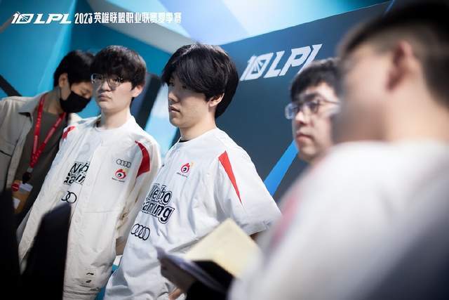 是她取得优 是她取得优