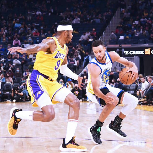 侧翼收缩 侧翼收缩