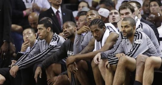 落地动作简 落地动作简